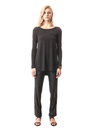  Black Single-Layer Side-Slit Tunic With Long Sleeves