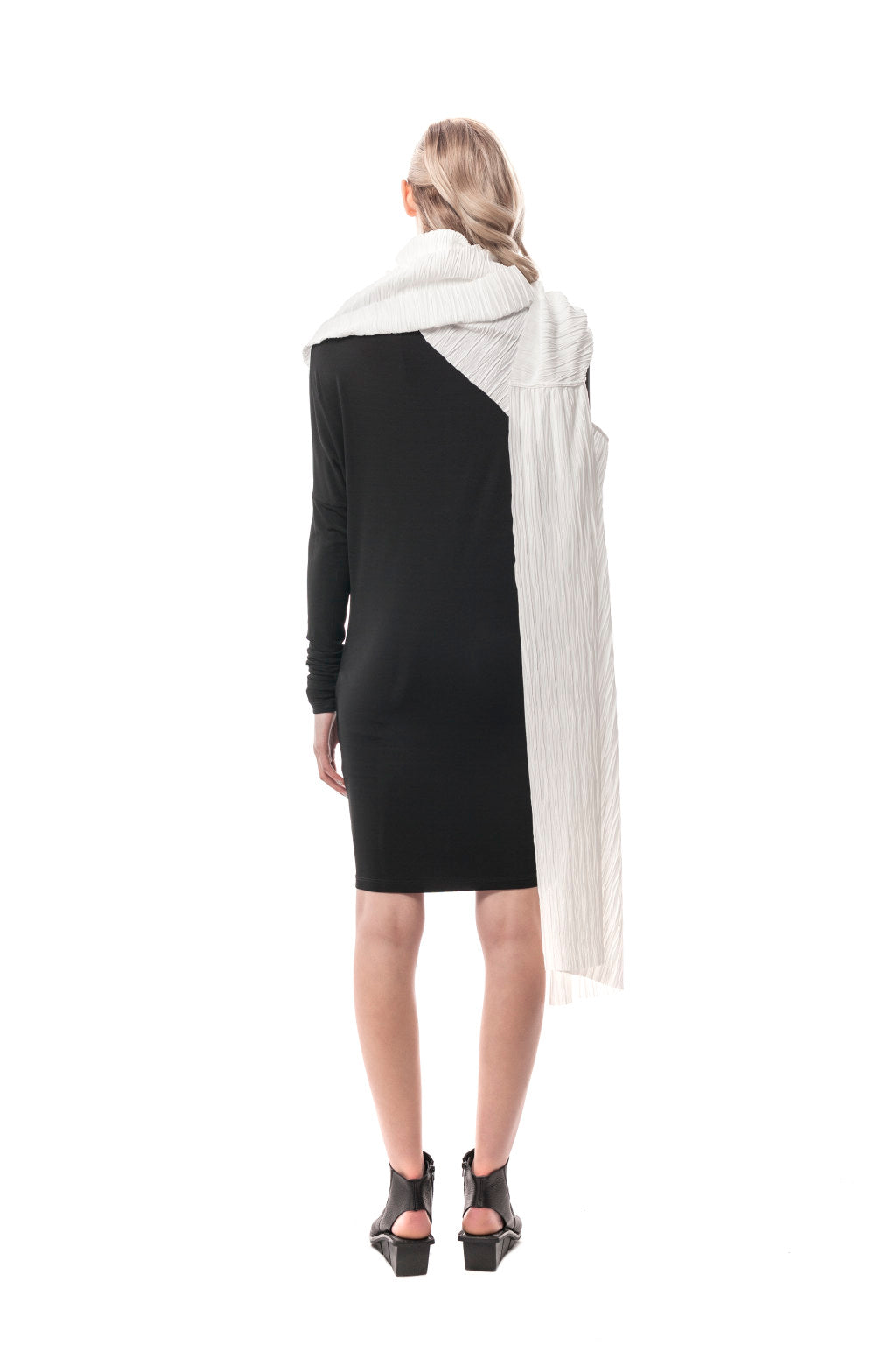 Crema Edgy and Elegant Yoshiaki Pleated Wrap