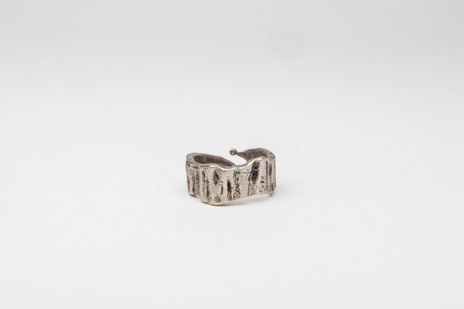 Italia: Ancient Greek Irregular Tree Bark Wrap Ring