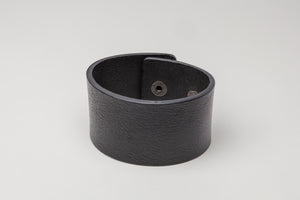 Lauren Bagliore Midtown leather cuff, with snap closure